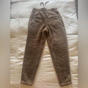 Skims sweat pants